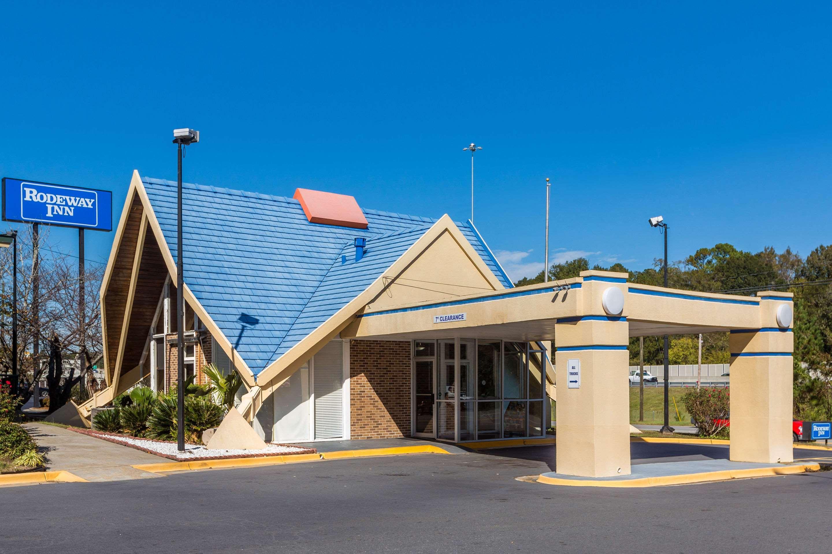 Super 8 By Wyndham Macon Ga Hotell Exteriör bild