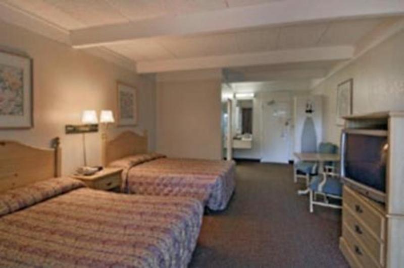 Super 8 By Wyndham Macon Ga Hotell Exteriör bild